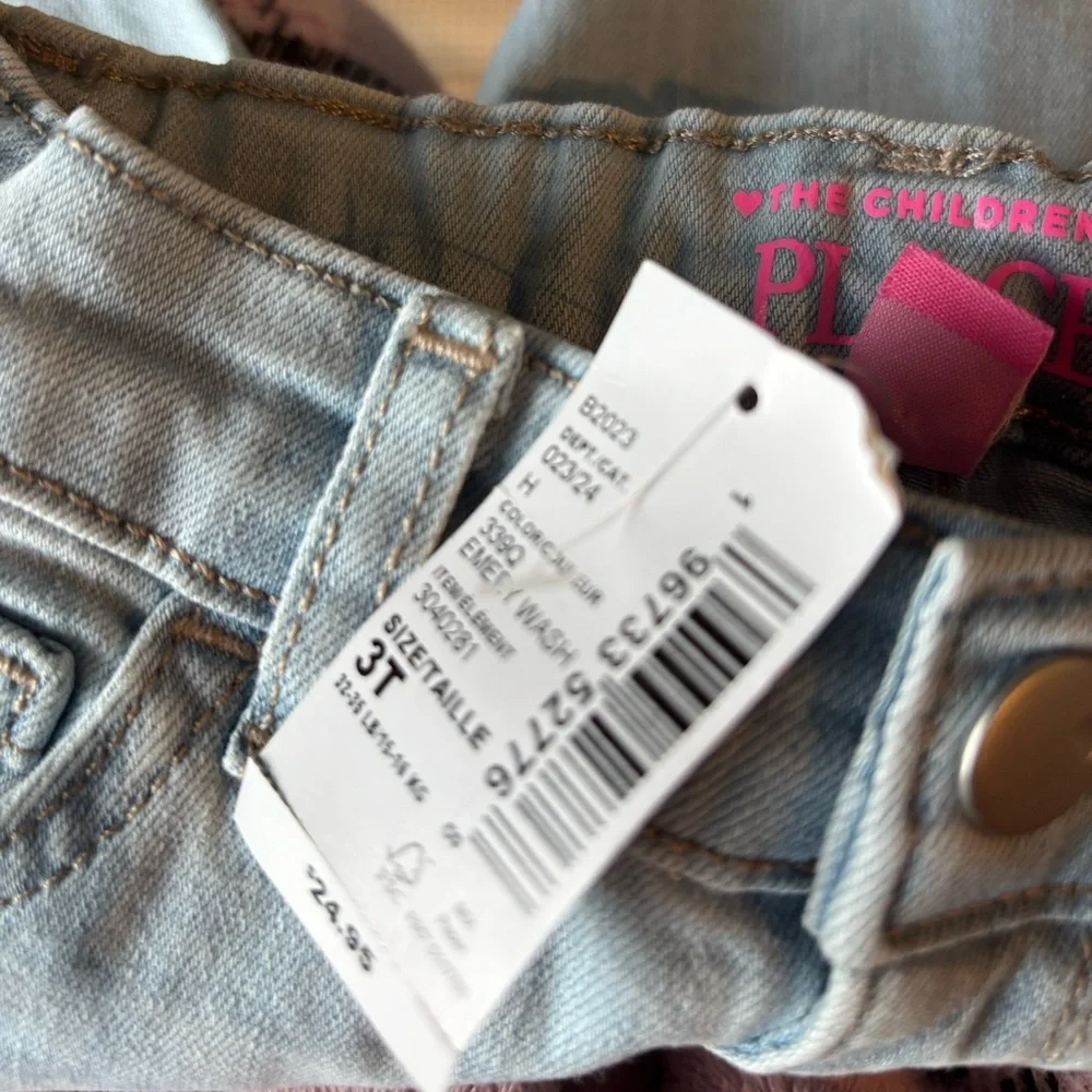 The Children’s Place toddler girl Flare‎ jeans.Light wash denim.Size 3T.Boho.NWT